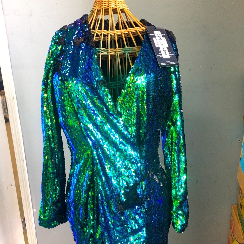Girl in mind blue sequin dress